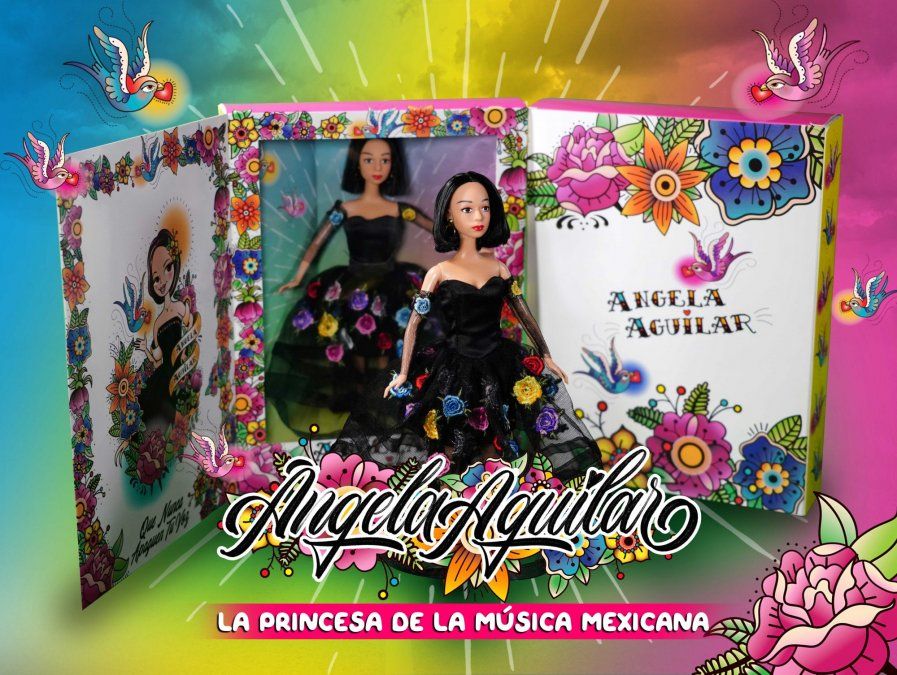 ¡Literalmente! Ángela Aguilar ahora también es una muñeca