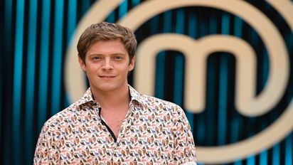 Gastón Dalmau mandó al frente a La Gunda 