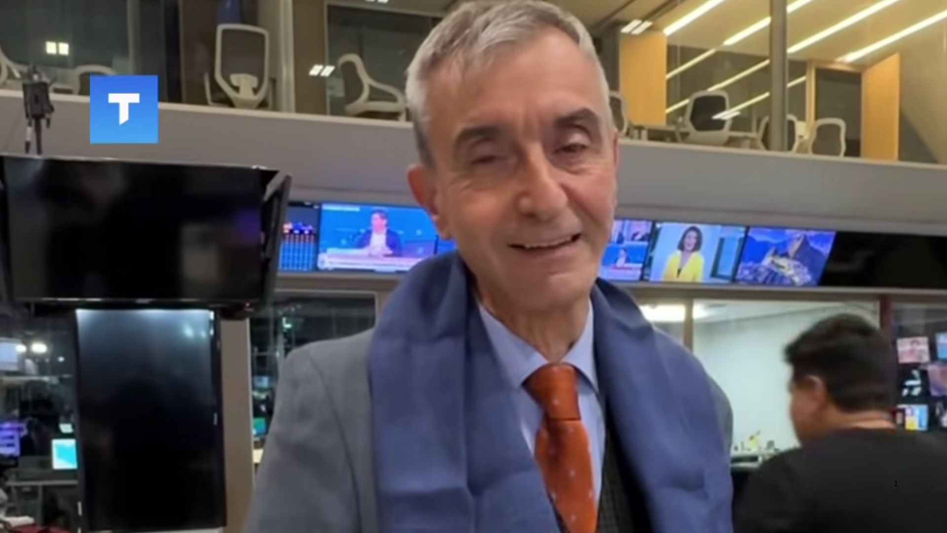 Así el equipo de Telenoche recibió a Nelson Castro tras su viaje a Israel