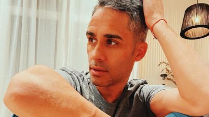 ¿10 años menos? El radical cambio de look del Pollo Álvarez