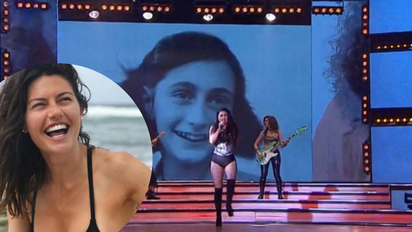 Sofía Jujuy Jiménez cantó Paulina Rubio con foto de Ana Frank de fondo