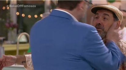 Christophe Krywonis besó a Mariano Iúdica en Bake Off Famosos.