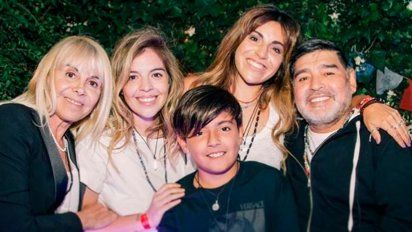 Maradona: las mujeres más importantes de su vida