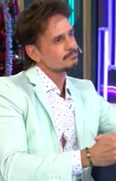 Fuerte reacción de Christian Sancho al conocer a su padre biológico Fuerte reacción de Christian Sancho al conocer a su padre biológico