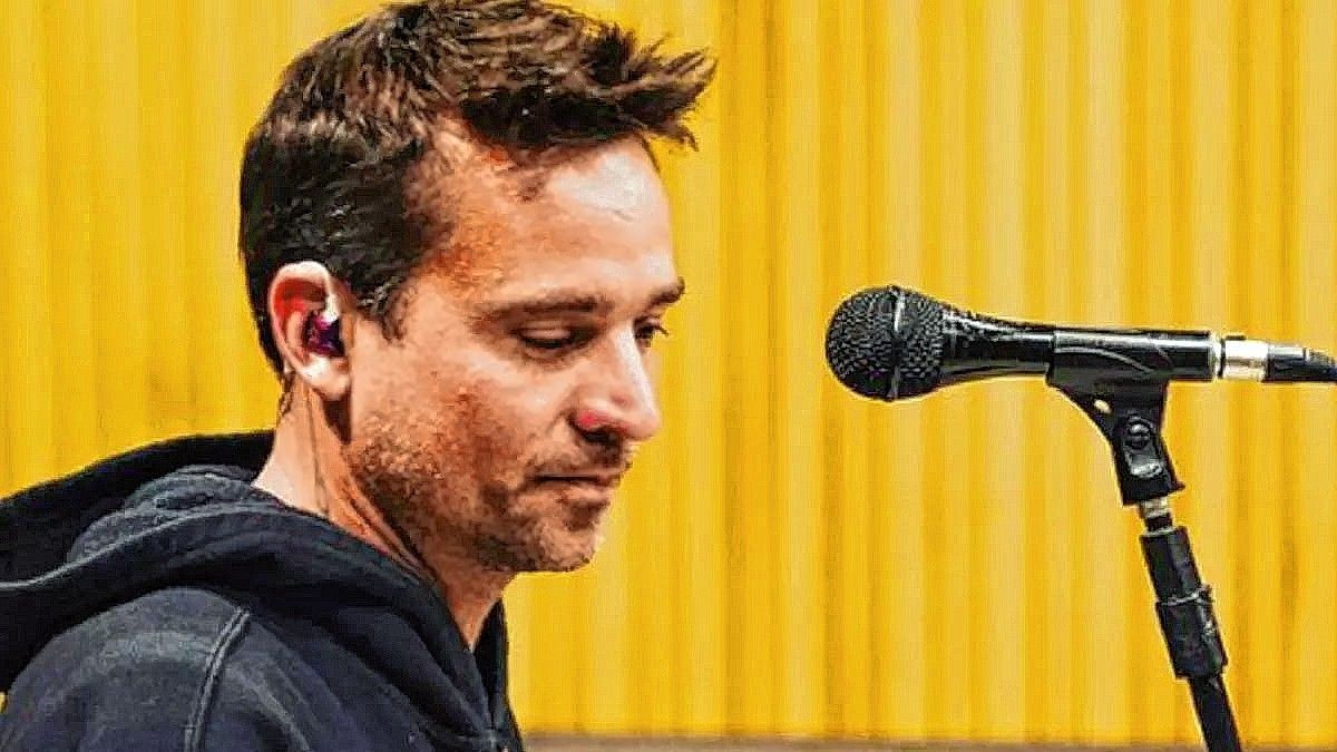 Chano habló con 67 personas y recibió 49 mil mensajes de WhatsApp