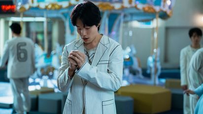 Acaba de estrenarse en Netflix, tiene 8 episodios y está en el Top 10 de las más vistas