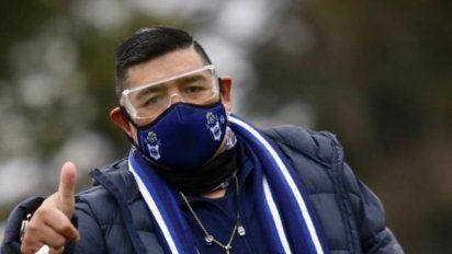 Diego Maradona se practicó un nuevo hisopado 