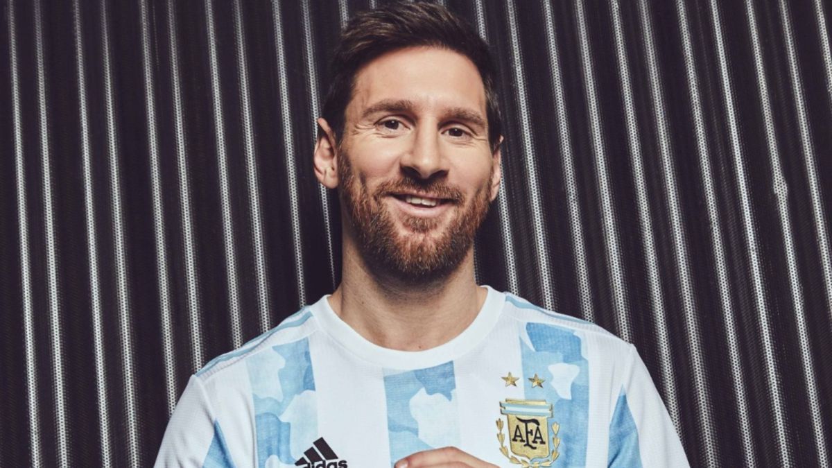 ¡Nueva piel! Lionel Messi y la nueva camiseta que pronto usará