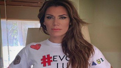 Flor de la V se emocionó en la final de Corte y confección