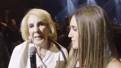 Mirtha Legrand estuvo en el recital de Soledad Pastorutti: así fue el momento del saludo entre ambas