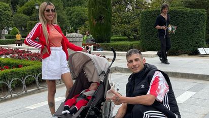 La foto de L-Gante junto a Jamaica por las calles de Barcelona