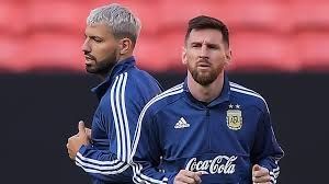 ¿Al Barcelona? Lionel Messi podría recibir al Kun Agüero como compañero
