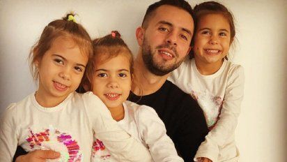 Matías Defederico le protestó a Cinthia Fernández por no dejarlo ver a sus hijas