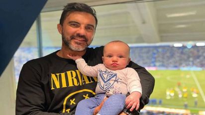 Fabián Cubero ya prepara a Luca para Halloween