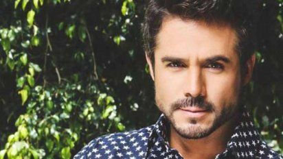 Sin pudor! José Ron muestra el trasero en Instagram