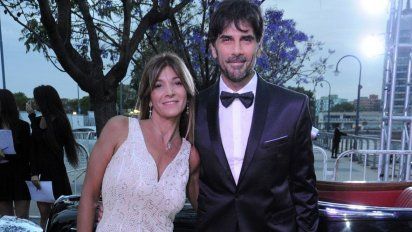 El curioso perfil del matrimonio de Darthés y su esposa María: control del celular, celos y un sostén público a prueba de denuncias