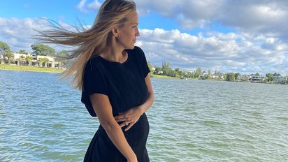 Luisana Lopilato mostró el crecimiento de su pancita embarazada: su reflexión