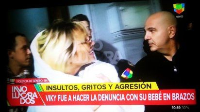 Vicky Xipolitakis denunció a su marido por violencia de género: gritos, insultos y empujones hasta agarrarla del cuello