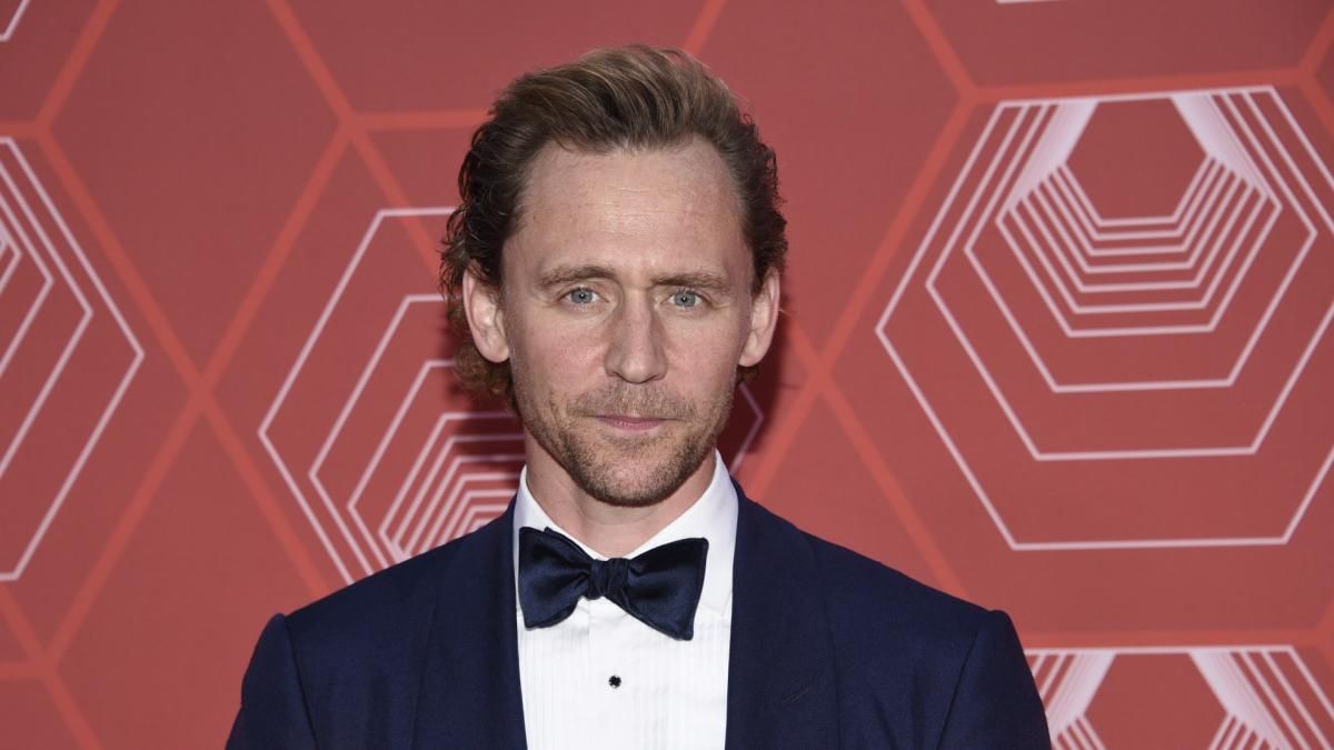 Tom Hiddleston habla sobre la bisexualidad de Loki