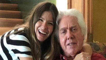 La China Suárez homenajeó al padre de Benjamín Vicuña: 