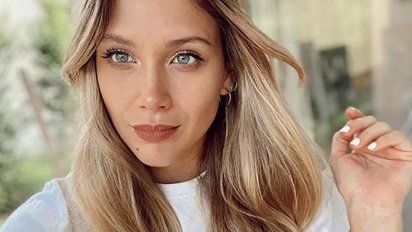 Barbie Vélez rompió en llanto al recibir una llamada por su cumpleaños