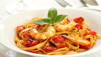 Receta: ¿Cómo preparar la deliciosa pasta con langostinos que publicó Nacho Elizalde en redes?