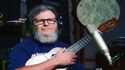 Gustavo Santaolalla abrirá Los Grammy 