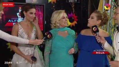 Antes de los Martín Fierro, Mirtha llegó con Marcela Tinayre y Juanita Viale, juntas