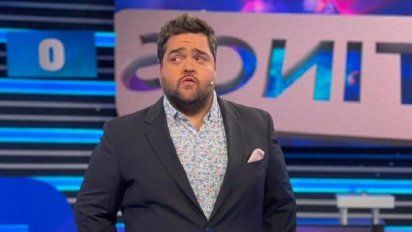 Darío Barassi y sus ganas de orinar al aire de 100 Argentinos Dicen