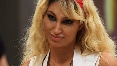 Vicky Xipolitakis angustiada por la salud de su hijo