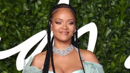 ¡Multimillonaria! Rihanna, la más rica de las cantantes