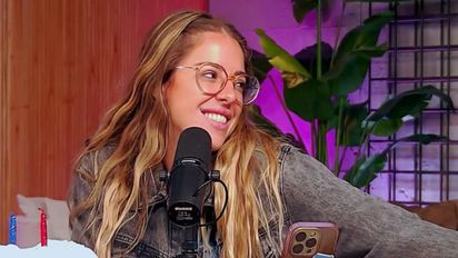 El posible e impensado problema de salud de Nati Jota por ver el eclipse sin protección