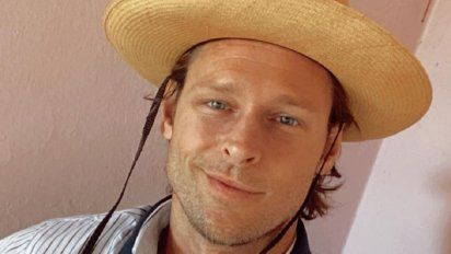 Mario Guerci pidió perdón de rodillas a Matilda Blanco