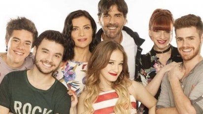 Tensión en Simona: todo mal entre Darthés y Romina Gaetani; y más internas en la novela