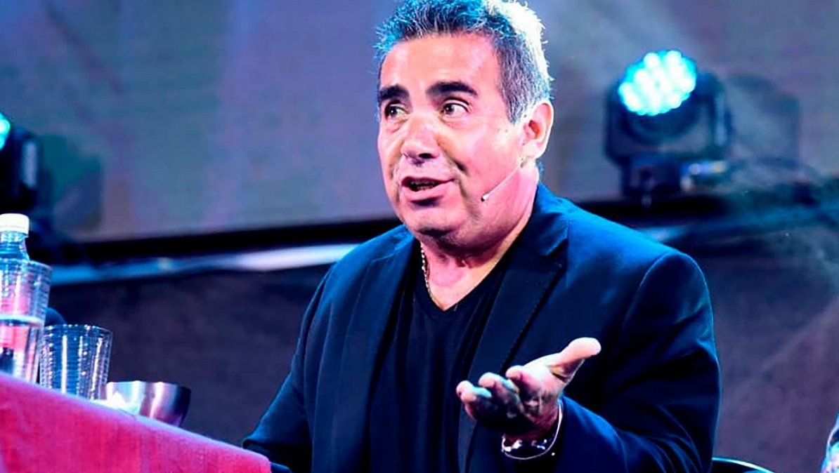 Diego Pérez le dio Covid19, y suspendió su debut en el teatro de Mar