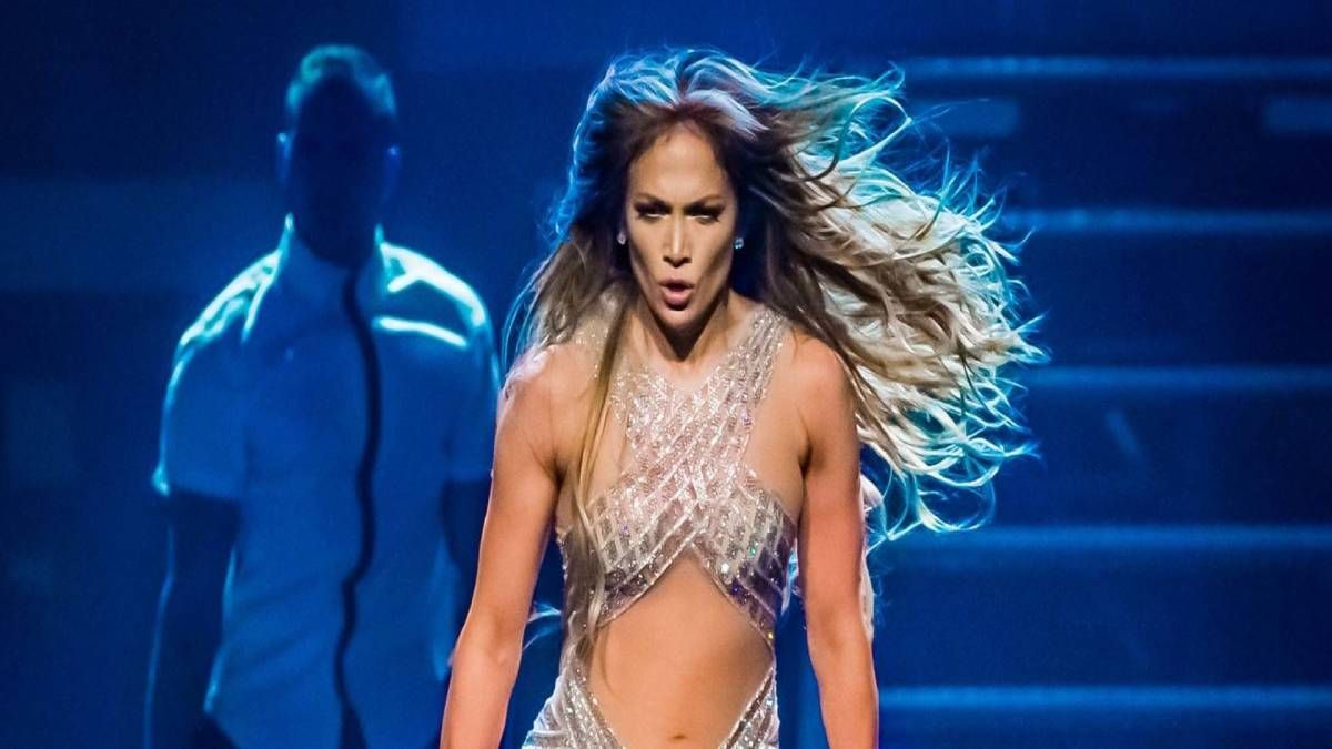 ¡de Infarto Jennifer Lopez Bailó En Bikini Y Desató La Locura 