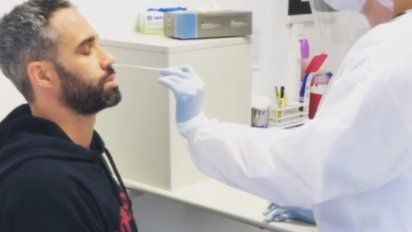 Preocupación por la salud del Pollo Álvarez: volvió a dar negativo para COVID-19, pero sigue enfermo