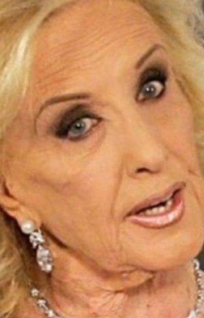 Llamó Mirtha Legrand y me pidió perdón: la diva se disculpó por humillar a un invitado de su programa Llamó Mirtha Legrand y me pidió perdón: la diva se disculpó por humillar a un invitado de su programa