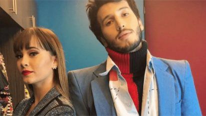 Aitana y Sebastián Yatra rinden tributo a Alejandro Sanz en Corazón sin vida
