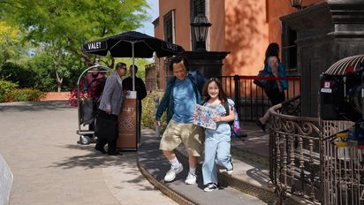 Netflix: la película de comedia que no te dejará levantarte del sillón y es la más vista