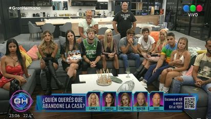 ¿Cuál fue el premio sorpresa que anunció Santiago del Moro en 