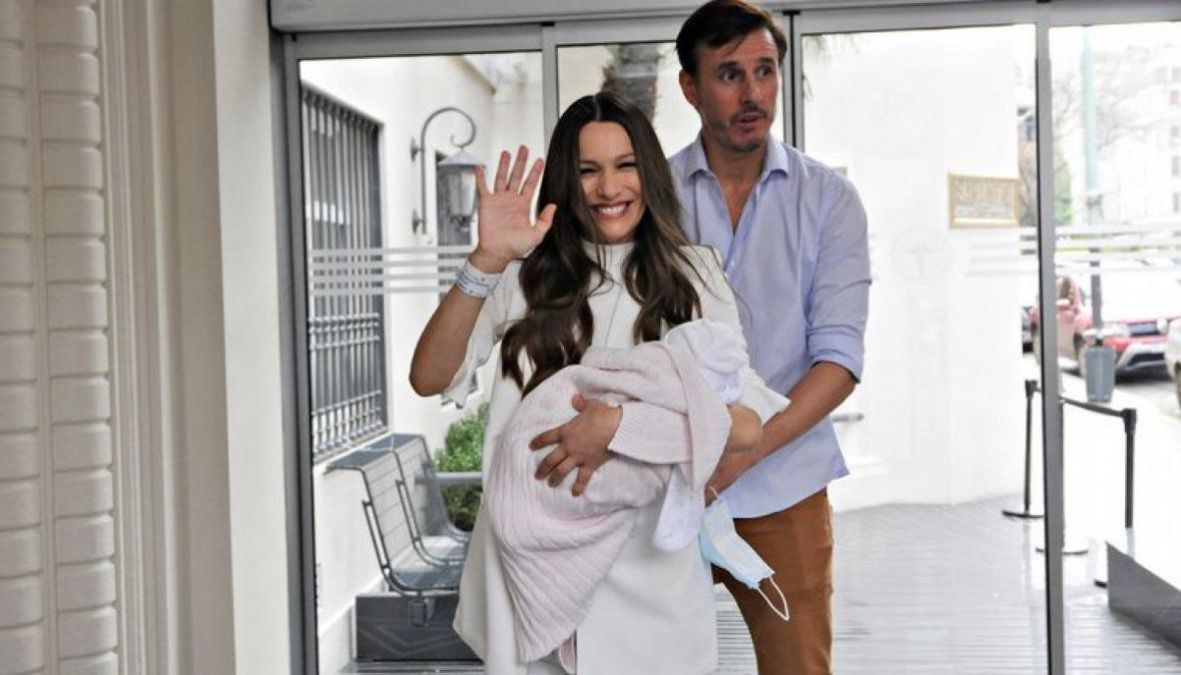 Pampita anunció cuándo regresa a la televisión 