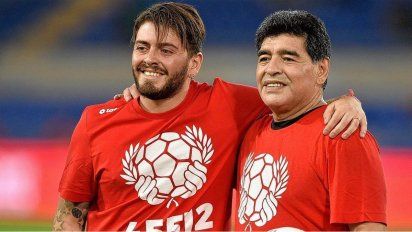 Diego Maradona Junior pidió que se retire la camiseta del diez en todos los equipos que jugó su padre