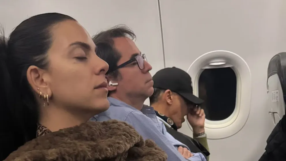 Belu Lucius contó el insólito momento que vivió en un vuelo: 