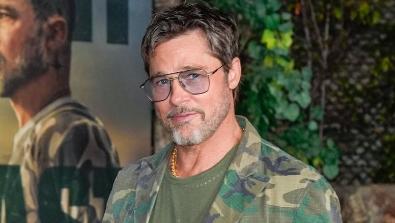 Brad Pitt deslumbró con un look militar en la avant premiere de su nueva película junto a Inés de Ramón