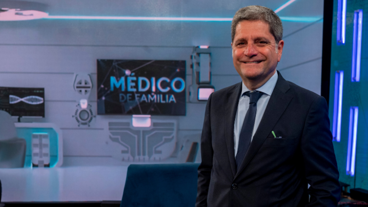 El doctor Jorge Tartaglione en su estreno de Canal 9