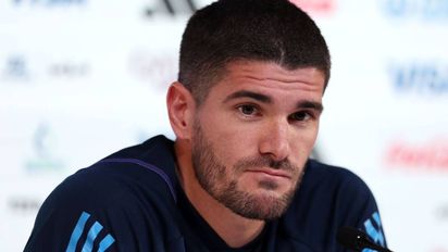 La inesperada reacción de Rodrigo de Paul, luego de que Tini Stoessel y La Joaqui anunciaran su nuevo tema