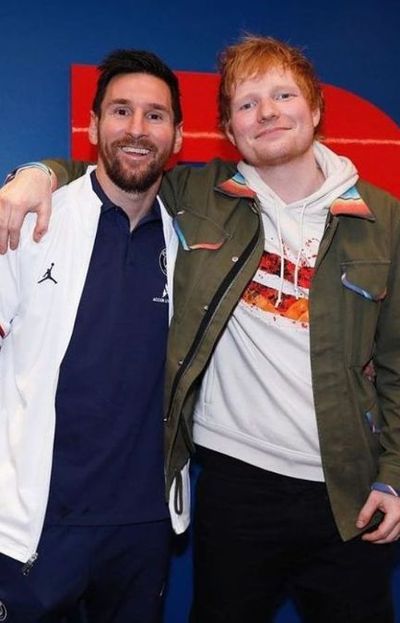 Ed Sheeran y Lionel Messi se conocieron luego del partido entre el Manchester City y el PSG Ed Sheeran y Lionel Messi se conocieron luego del partido entre el Manchester City y el PSG