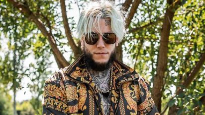 Alex Caniggia se indignó en el debut de 