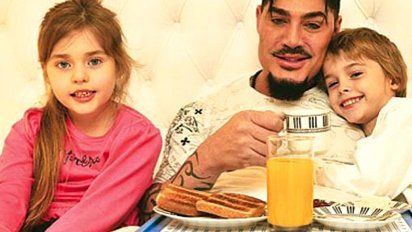 Felipe Fort se expresó contra la toma de tierras y lo destrozaron